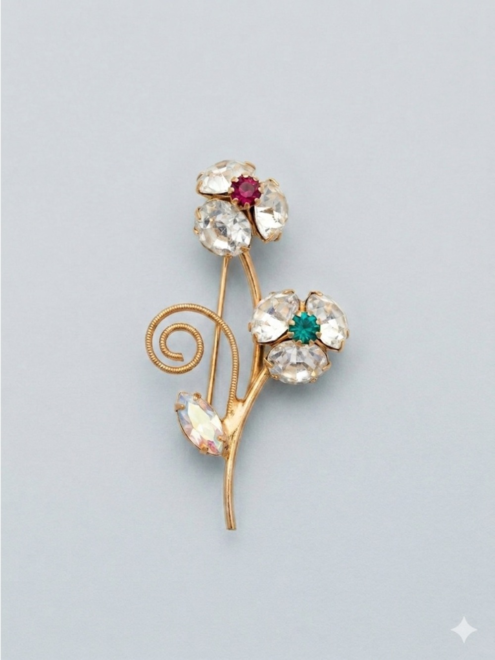 Vintage Gold Tone Rhinestone Flower Brooch